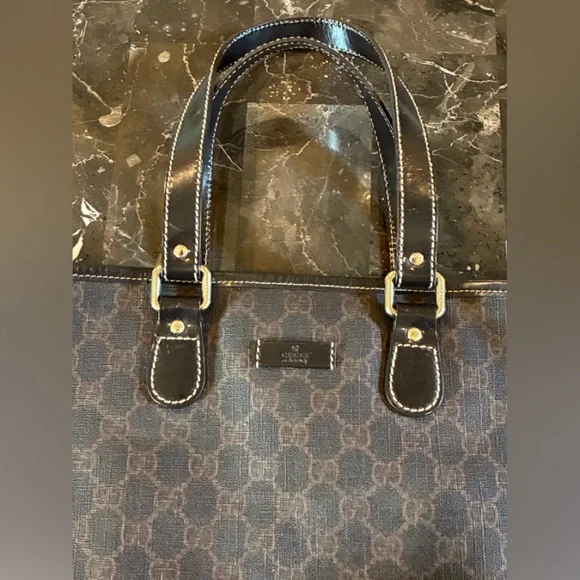 Gucci GG Supreme Coated Canvas/Leather Tote - Picture 5 of 13